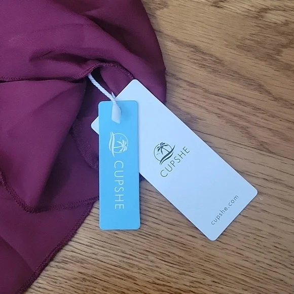 Cupshe Dark Red Maxi Dress, Women's Size Small, New With Tags! - Picture 6 of 9